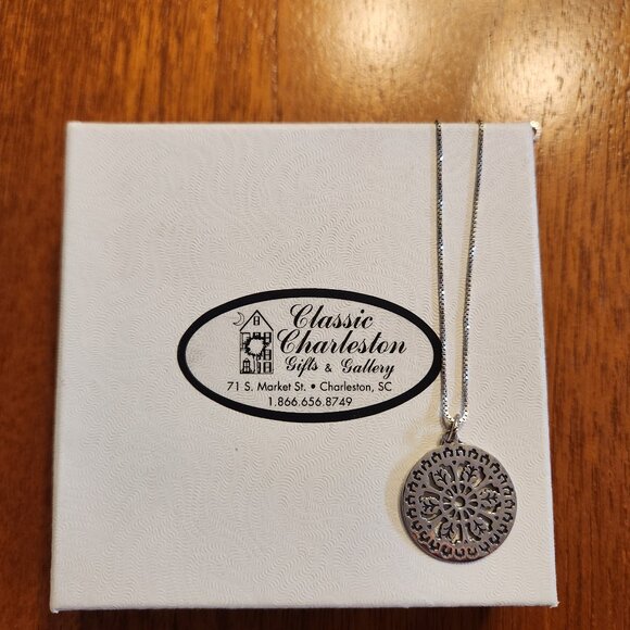 Silver-plated necklace with pendant - Picture 1 of 5